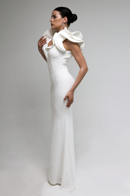 White Dress with sculpted Shoulder Detail